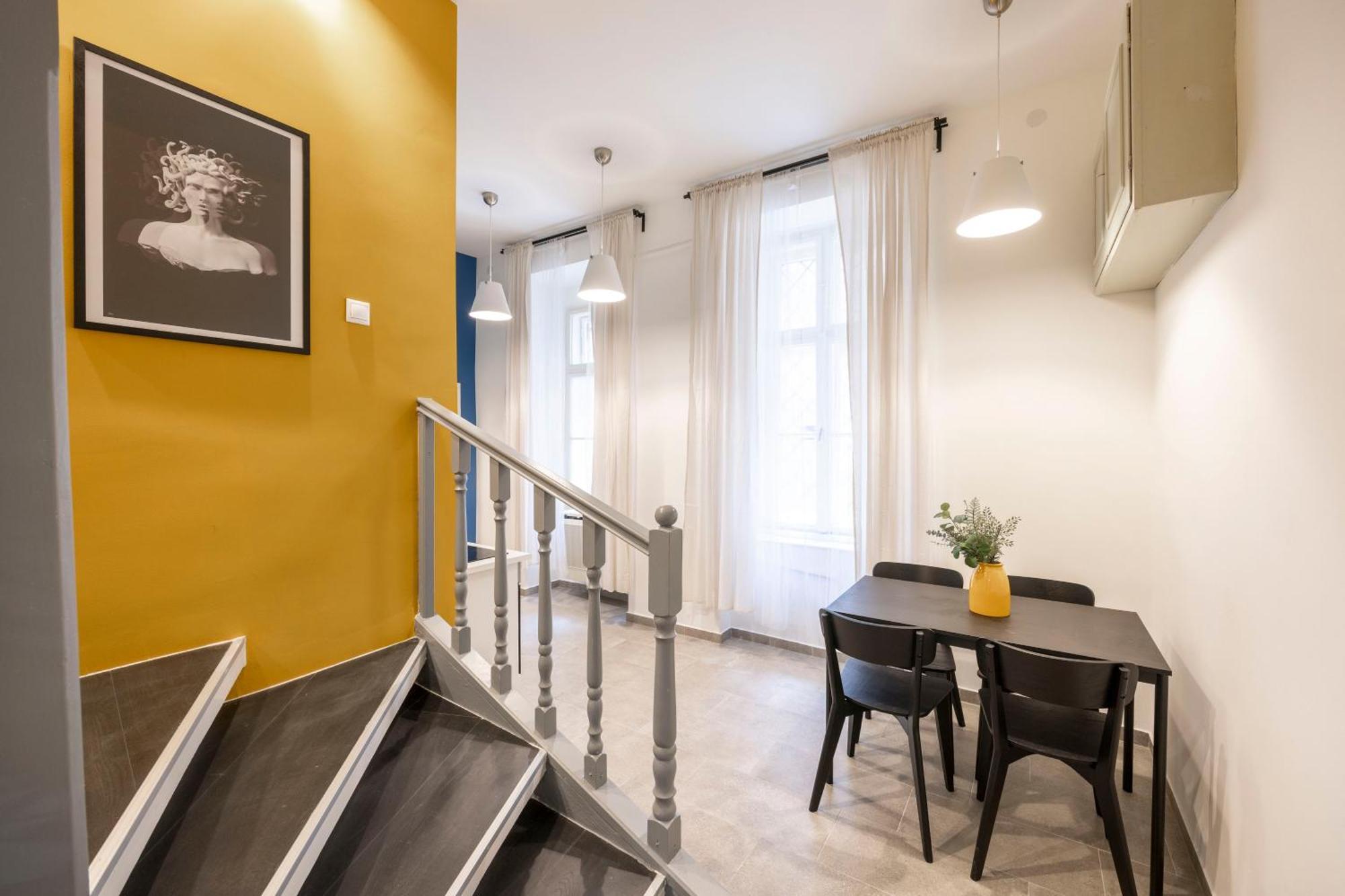 Artsy Nest Downtown Next To New York Palace Budapest Exterior foto